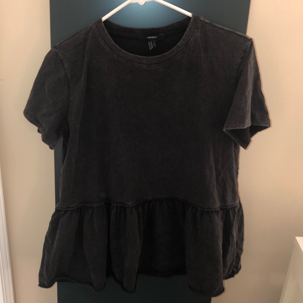 Forever 21 peplum flowy shirt